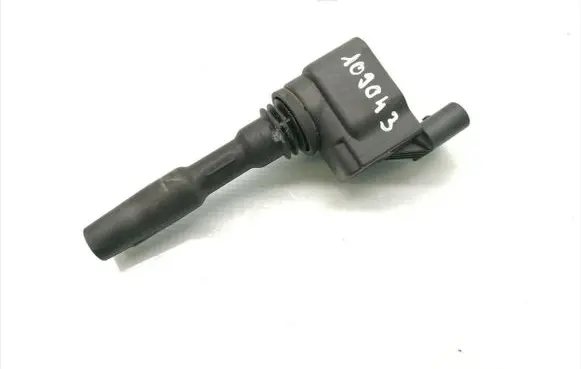 Skoda Octavia Mk3 (5E) High voltage ignition coil 05E905110