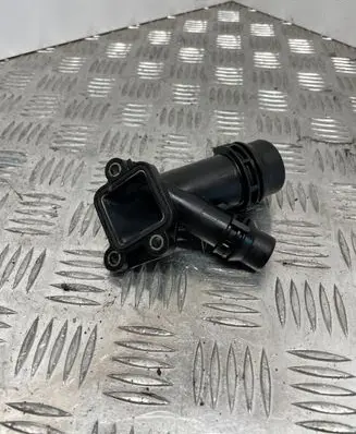BMW 5 E60 E61 Engine coolant pipe/hose 11122247744