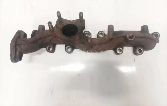 Mazda 3 I Exhaust manifold