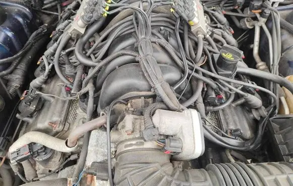 Chrysler 300 - 300C Engine
