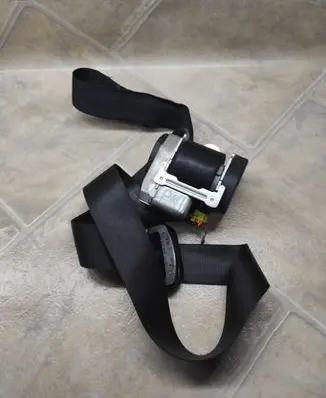 Mercedes-Benz B W245 Front seatbelt 602877300