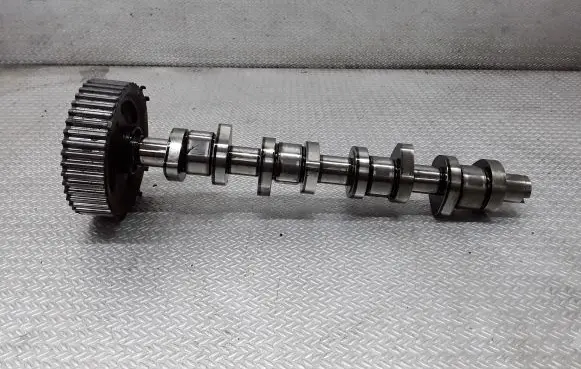 Volkswagen Sharan Camshaft 038109111E