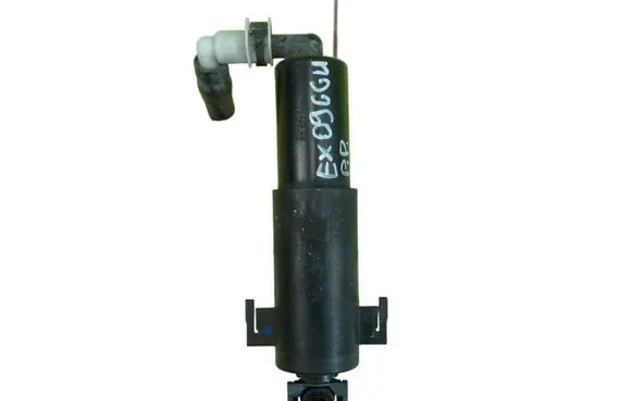 BMW 3 E92 E93 Headlight washer pump 717931104