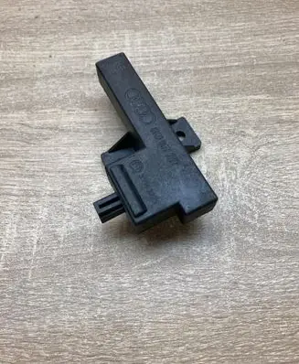 Audi A6 S6 C7 4G Keyless (KESSY) go control unit/module 8K0907247 33542221
