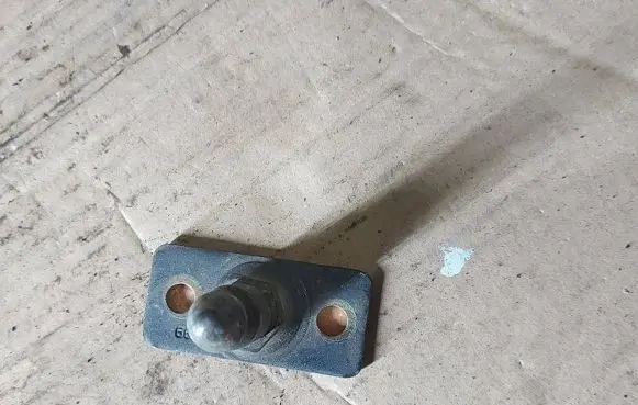 Renault Espace III Trunk lock loop 