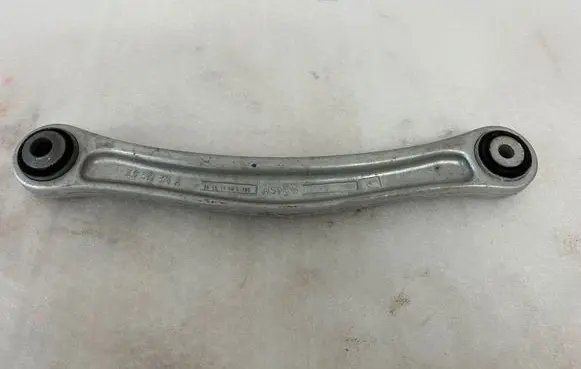 Porsche Cayenne (92A) Rear control arm 7L0505376A 7L0505376