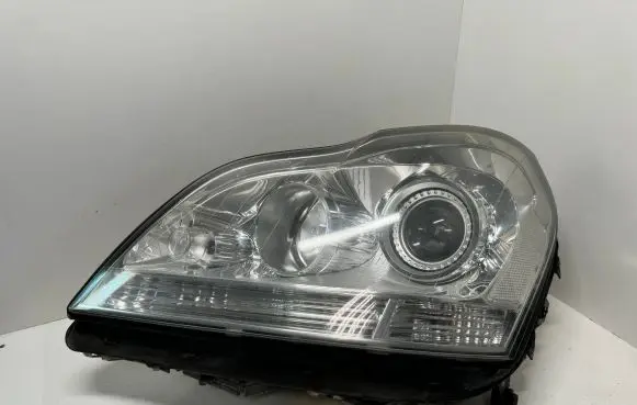 Mercedes-Benz GL X164 Headlight/headlamp