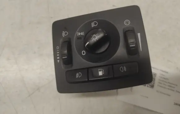 Volvo V50 Light switch 30739300 19206