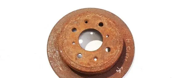 Honda Civic Rear brake disc neventiliuojamas