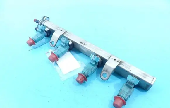 Fuel injector
