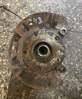 Fiat Sedici Front wheel hub