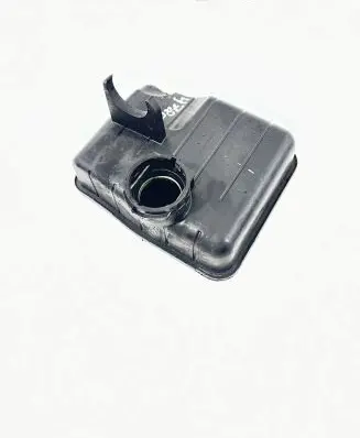 BMW 5 F10 F11 Intake resonator 13718512249
