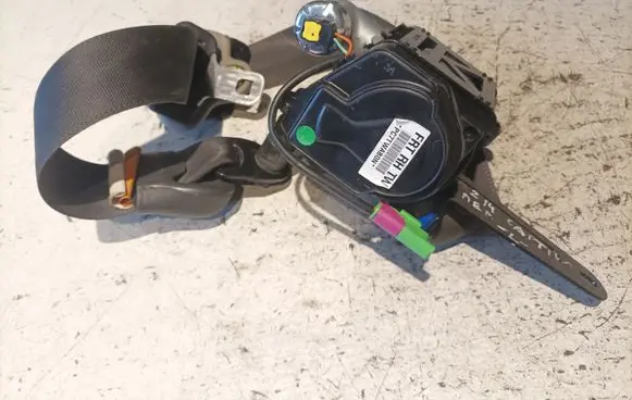 Chevrolet Captiva Front seatbelt