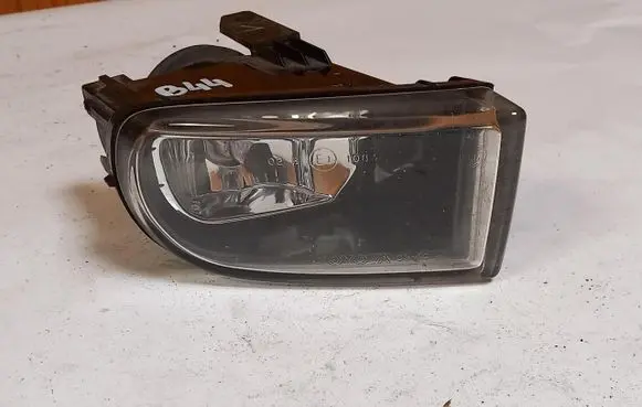 Toyota Avensis T220 Front fog light 8121005050