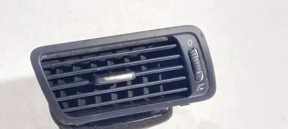 Volkswagen PASSAT B6 Dash center air vent grill 3c1819702e
