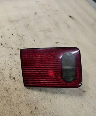 Audi A8 S8 D2 4D Tailgate rear/tail lights 4D0945093A 292801