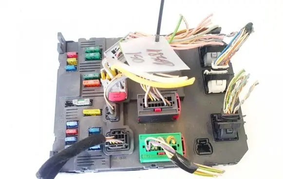 Peugeot 407 Fuse box set 9655708380 s120104700l