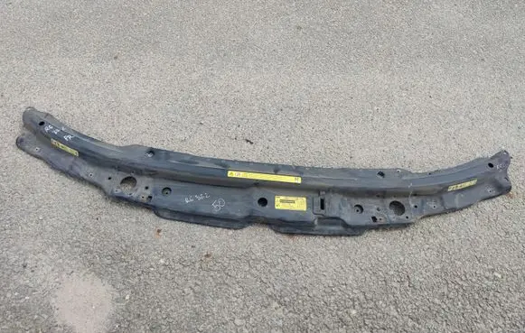 Land Rover Range Rover L322 Top upper radiator support slam panel