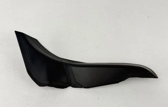 BMW 5 G30 G31 G38 Tailgate trim 630372