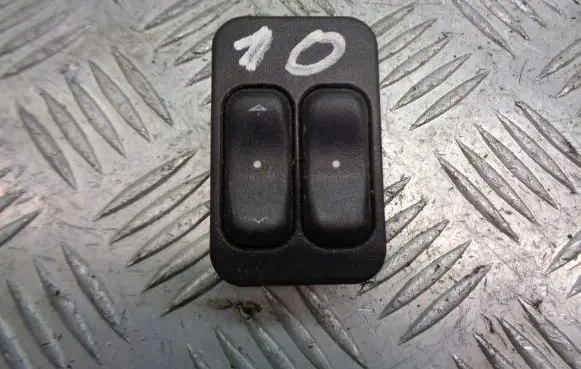 Opel Meriva B Front door window switch trim 24409205