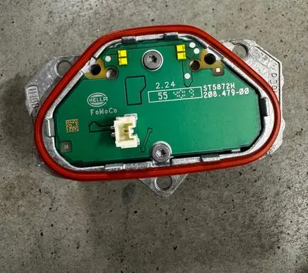 Ford Transit Custom LED ballast control module ST5872H 20847900