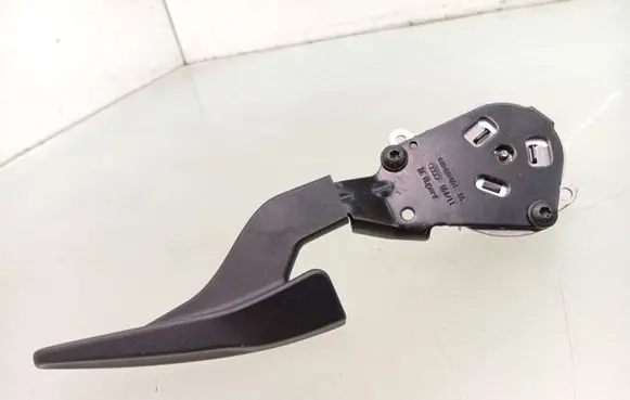 Volkswagen PASSAT B7 Seat adjustment assembly 8T0881094