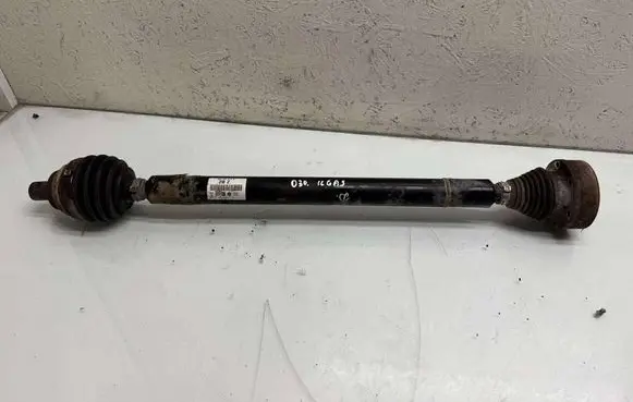 Seat Leon (5F) Front driveshaft 5Q0407272B