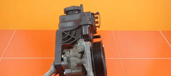Mercedes-Benz Sprinter W906 Power steering pump 7691332150 20MB52