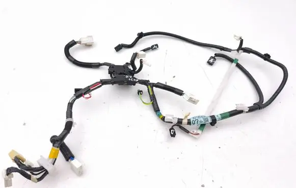 Lexus IS 220D-250-350 Seat wiring loom 8219153072A2