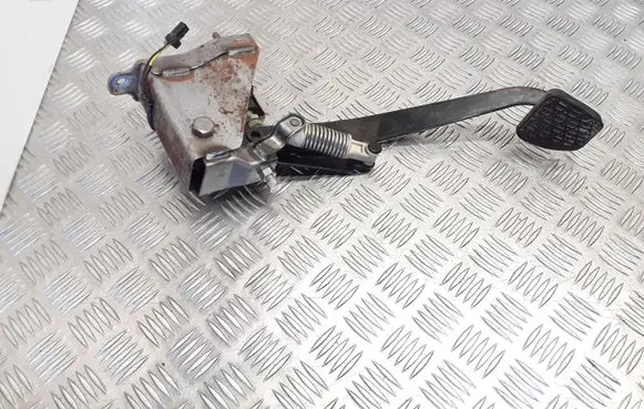 Clutch pedal