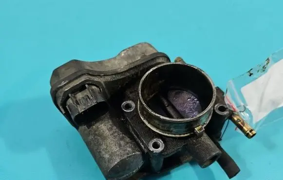 Opel Vectra B Throttle body valve 25177983 IMPRK1568159