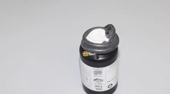BMW 7 G11 G12 Tire air pump compressor 2282826