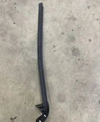 BMW 4 F32 F33 Rubber seal front coupe door window 7280295
