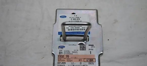 Ford Puma Engine bonnet/hood lock/latch loop/hook DT11V16K689AD DT11-V16K689-AD 2332670