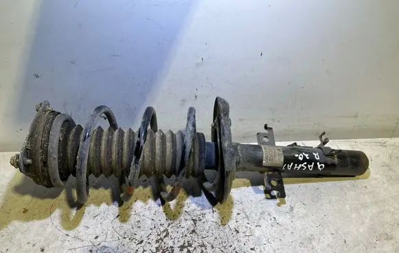 Nissan Qashqai Front shock absorber/damper 54302HV01A 1A19256A 19922B