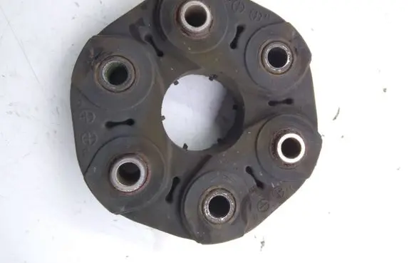 KIA Sportage Rear prop shaft donut coupling/joint 