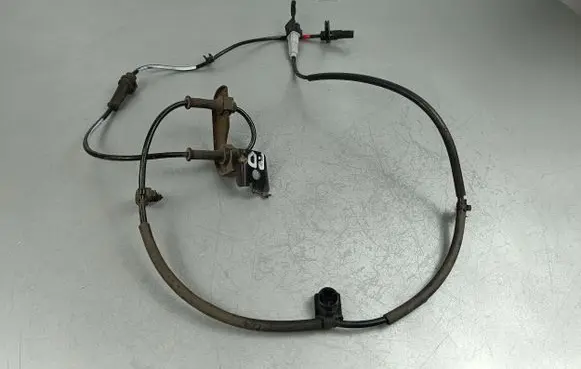 KIA Sorento IV ABS brake wheel speed sensor 58940P2100