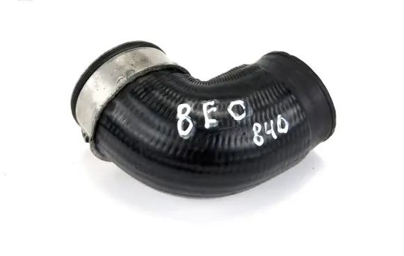 Audi A4 S4 B6 8E 8H Intercooler hose/pipe 8D0145834L