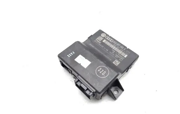 Audi A1 Gateway control module 8U0907468G