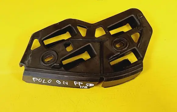Volkswagen Polo IV 9N3 Front bumper mounting bracket 6Q0807184A