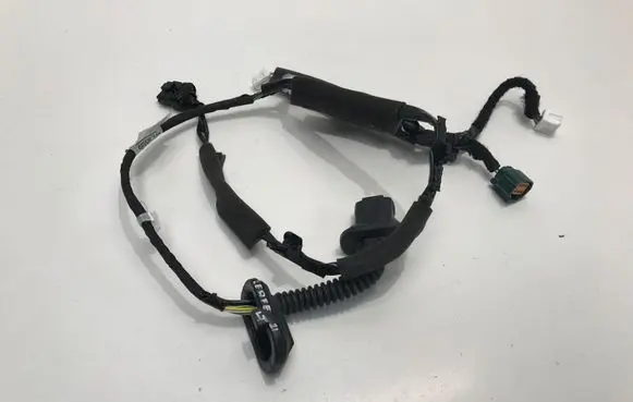 Nissan Leaf II (ZE1) Rear door wiring loom 241275SJ0A