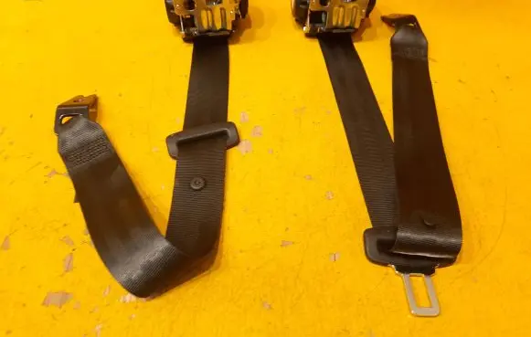 Volvo V60 Middle seatbelt (rear) 31462756