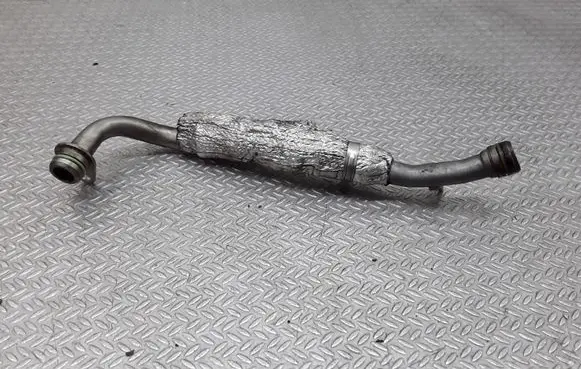 Volkswagen Phaeton Engine coolant pipe/hose