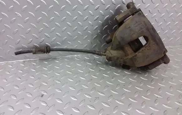 Volvo S40 Front brake caliper