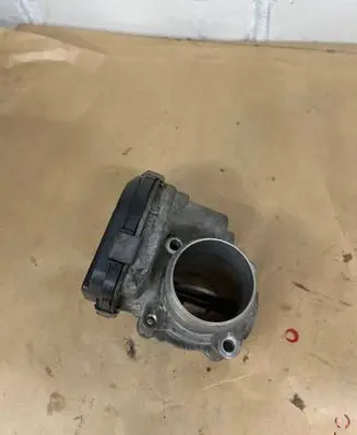 Ford C-MAX II Throttle valve 9673534480 28275019