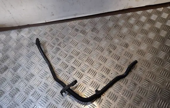 Audi Q3 8U Breather/breather pipe/hose 5N0133366E