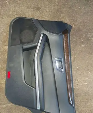 Mercedes-Benz E W212 Other front door trim element A2127270248