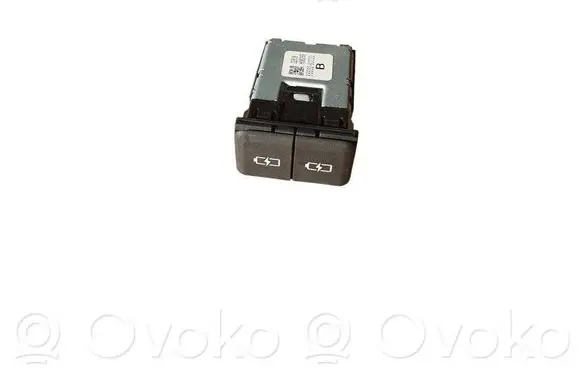 Toyota RAV 4 (XA50) USB socket connector 8553260020 22809 HU0269