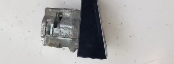 Opel Astra J Front door lock (next to the handle) N0503740