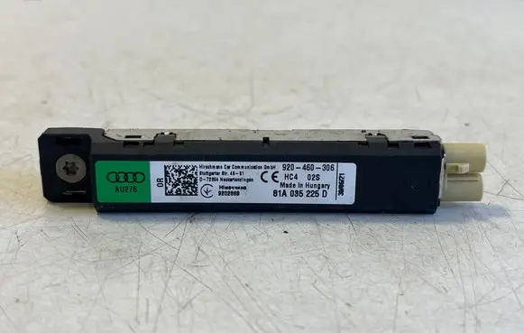 Audi Q2 - Aerial antenna amplifier 81A035225D